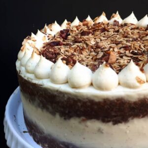 Carrot & Granola Cake